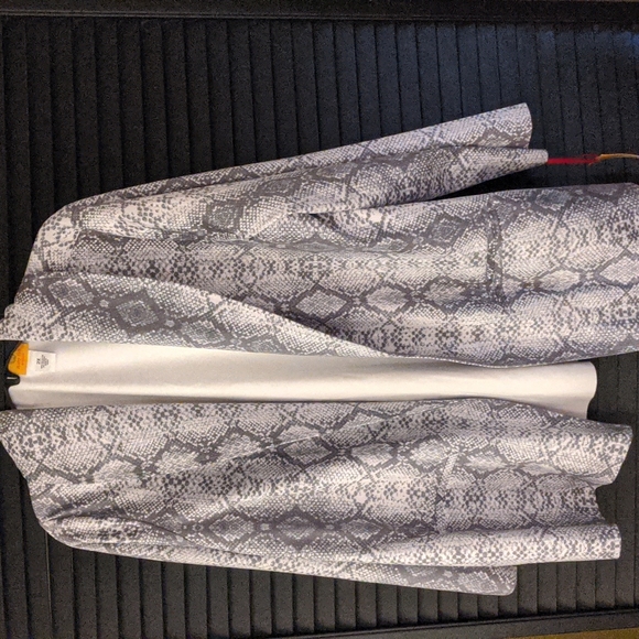 Ruby rd - Picture 1 of 2